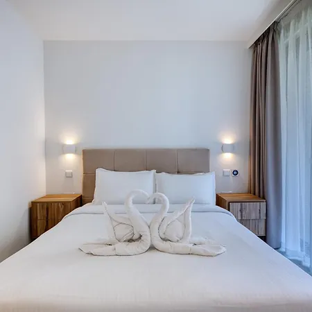 Apartment One Bedroom With Pool Access At Mercury St Julians San Ġiljan