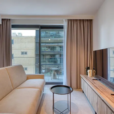 Apartment One Bedroom With Pool Access At Mercury St Julians *